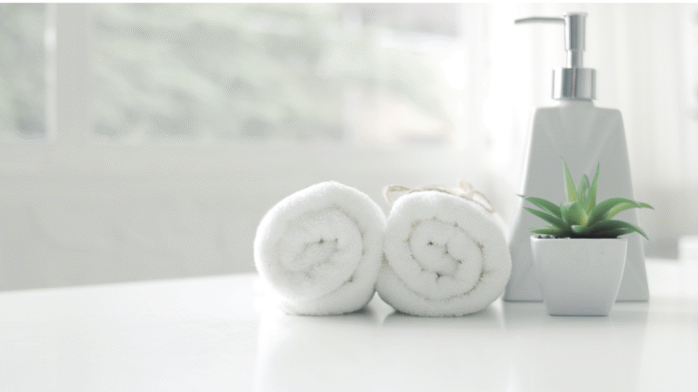 High-quality hand and face towels with flexible sizes and branding options — crafted for everyday comfort and reliable hospitality use.